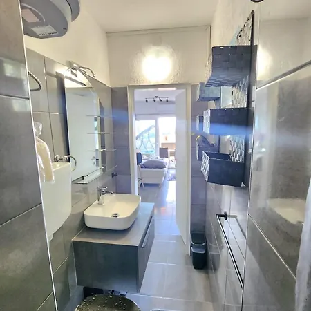 Vanessa Apartman *