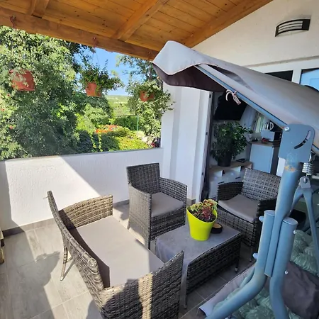 Vanessa Apartman Krk Town