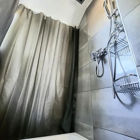Vanessa Apartman *